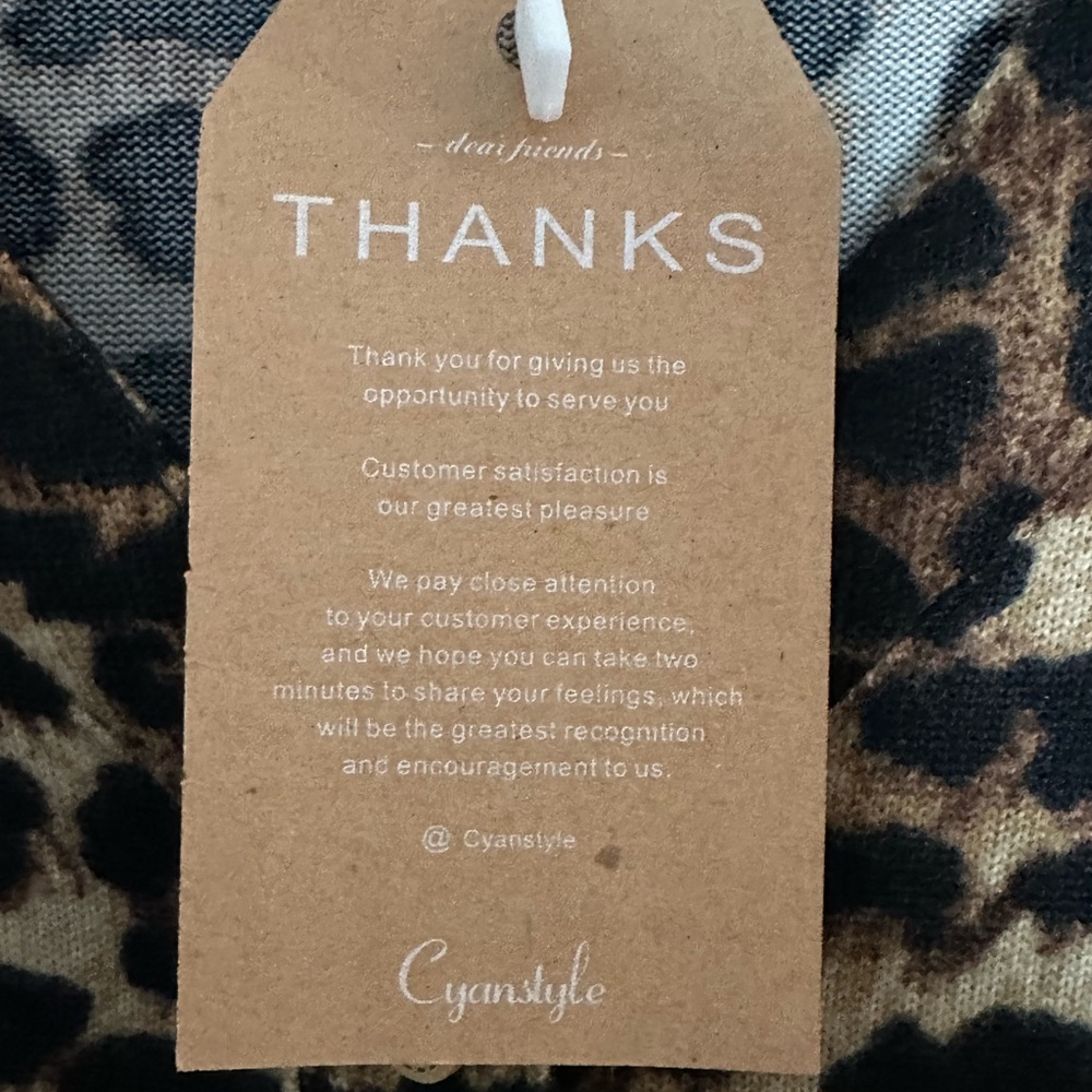 Leopard Print Pullover Sweater - Picture 4 of 9